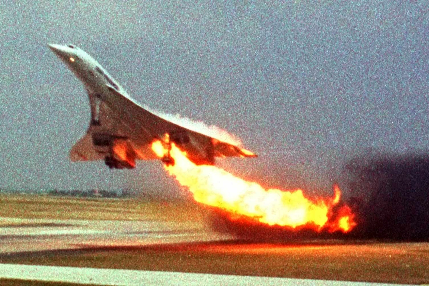 Concorde catches fire in Paris