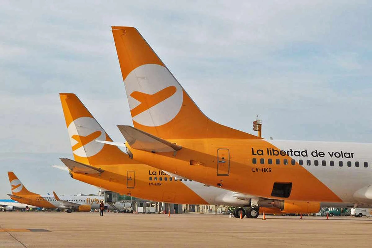 Flybondi aircraft (Flybondi)