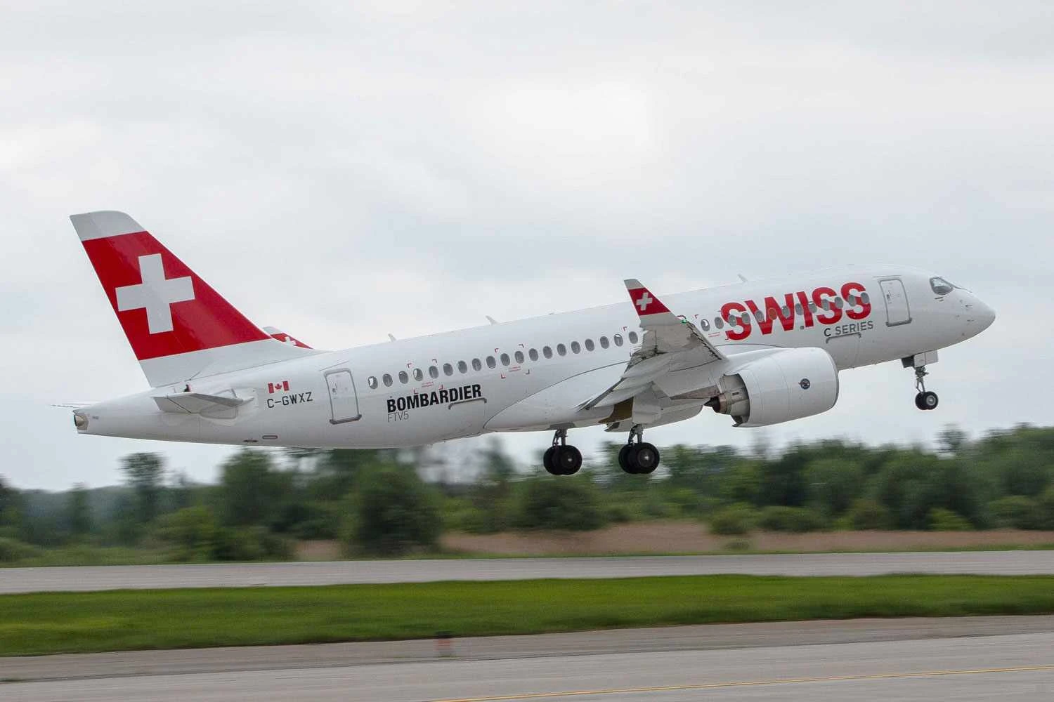 Swiss was the launch customer of the A220 in 2016 (Bombardier)