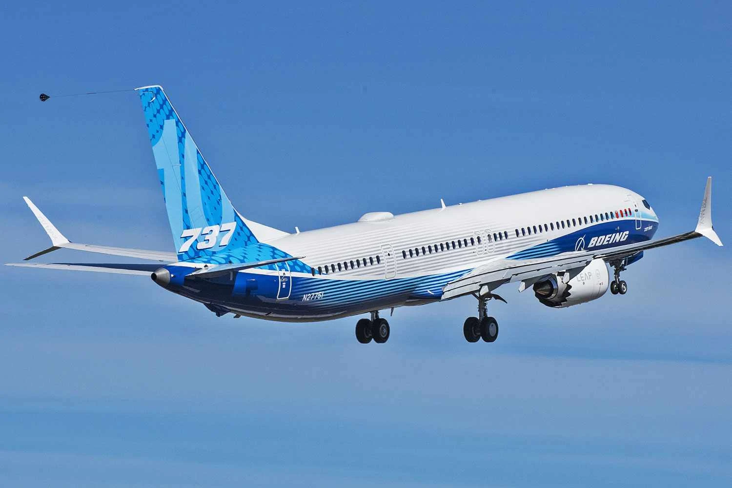 Boeing 737 MAX 10