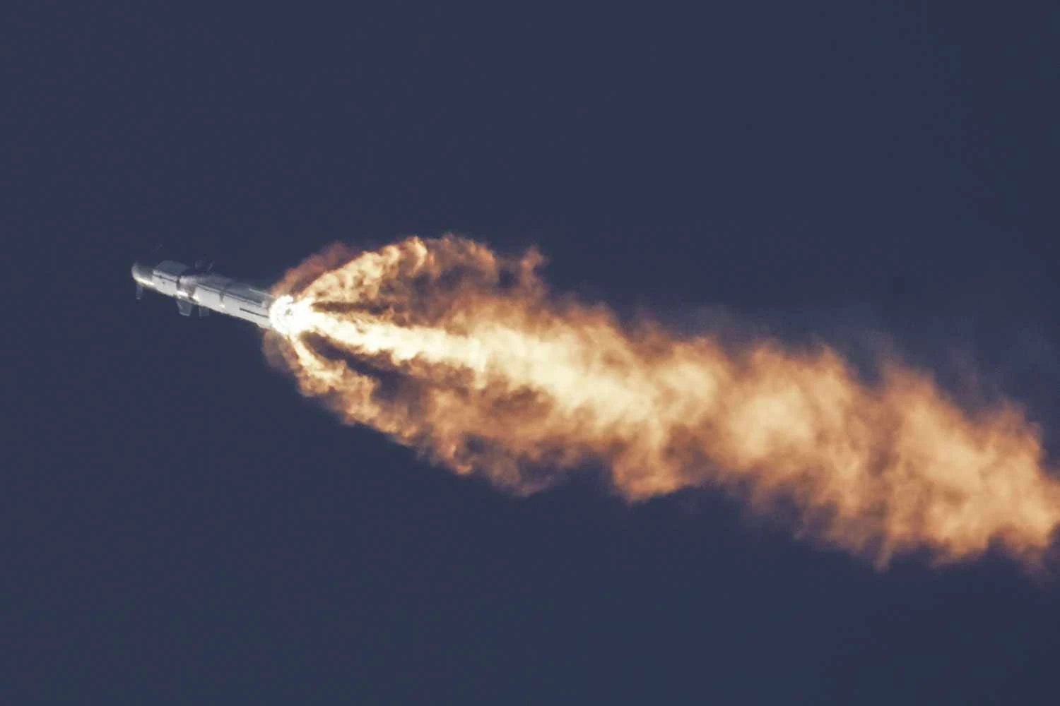 Super Heavy rocket launch failed 'successfully'
