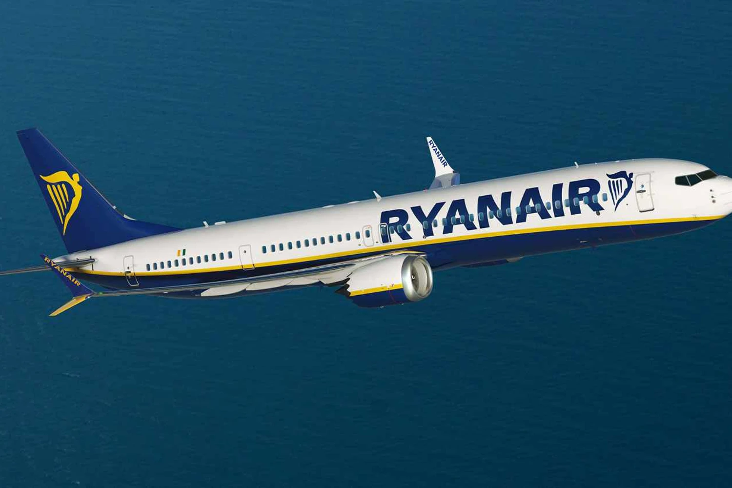 Ryanair has 150 orders for the 737-10 (Boeing)