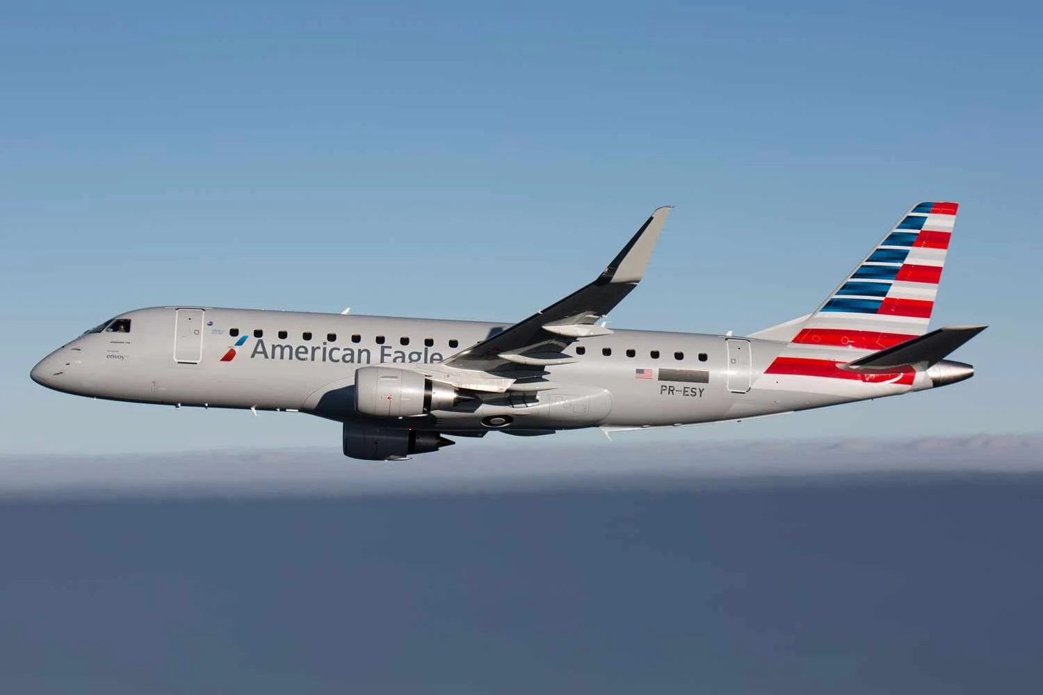 American Airlines (Envoy Air) E175 (Embraer)