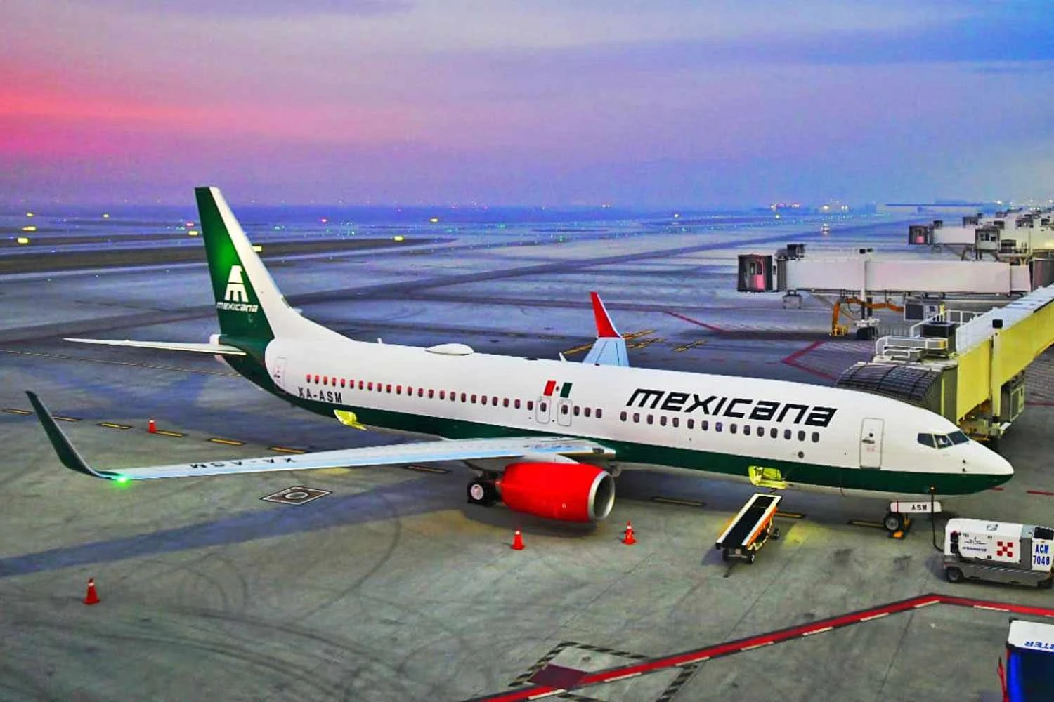 Mexicana de Aviación Boeing 737-800 (GMX)