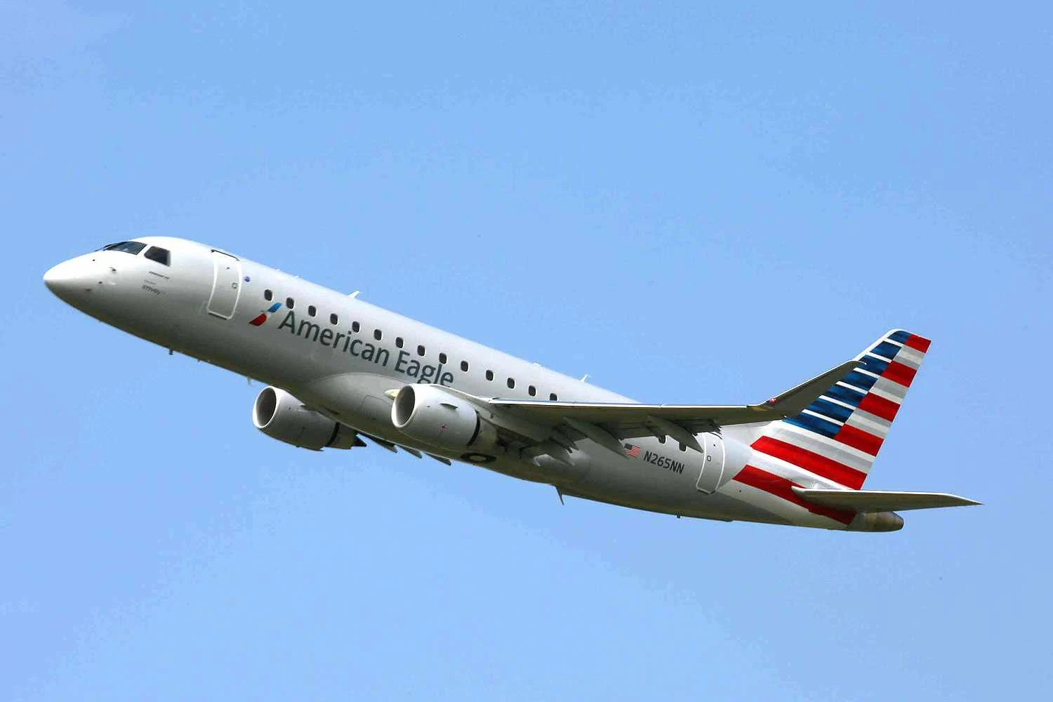 E175 American Eagle (EA)