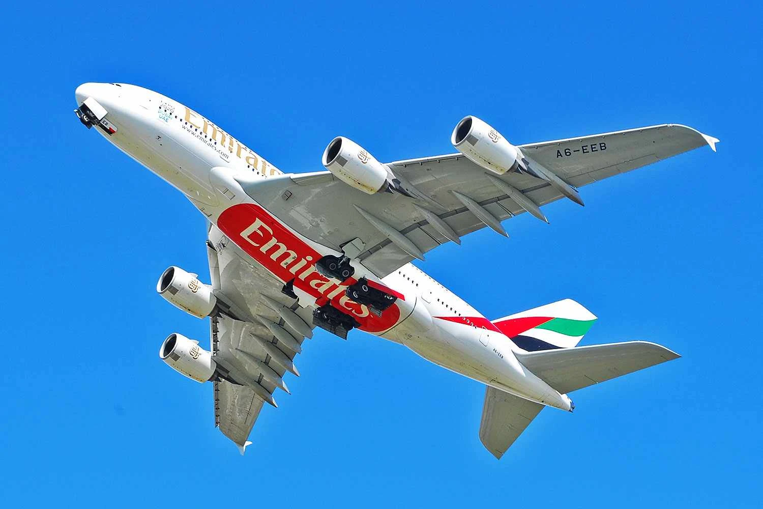 Emirates to retrofit 60 A380s and 51 Boeing 777s starting August 2026