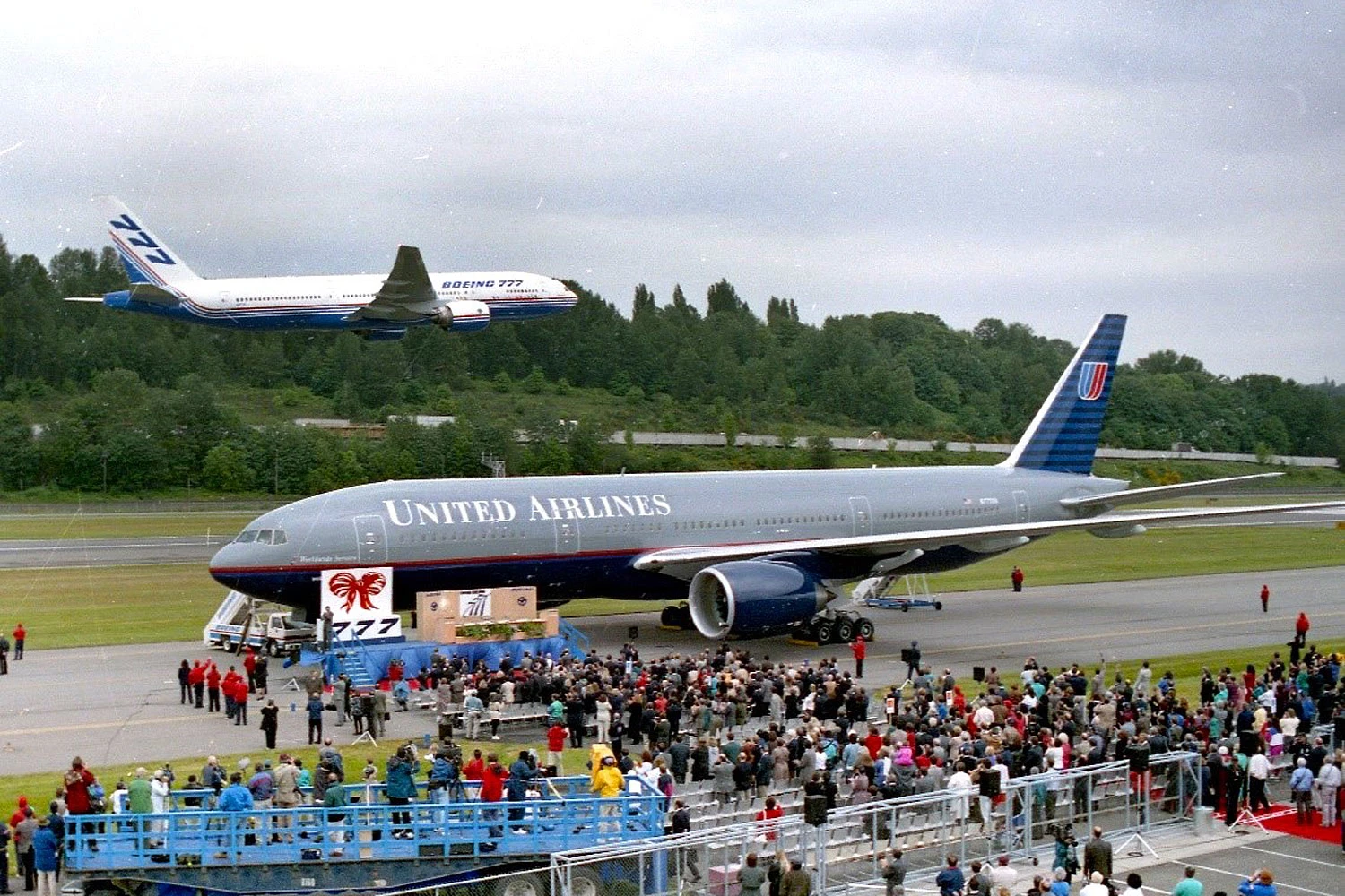 First Boeing 777 delivered in the world completes 30 years