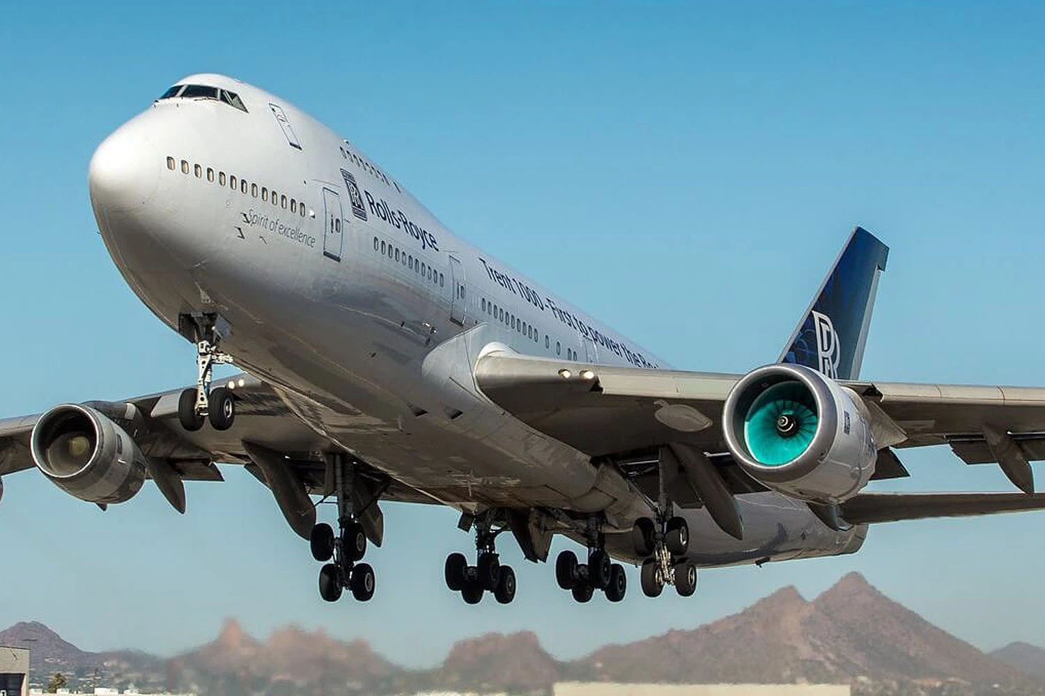 Rolls Royce Boeing 747 test bed (Rolls-Royce)