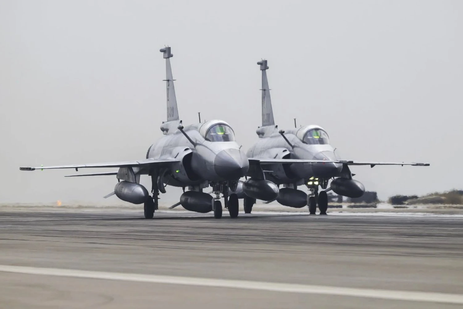 Pakistan secures JF-17 Thunder export deal at Dubai Airshow