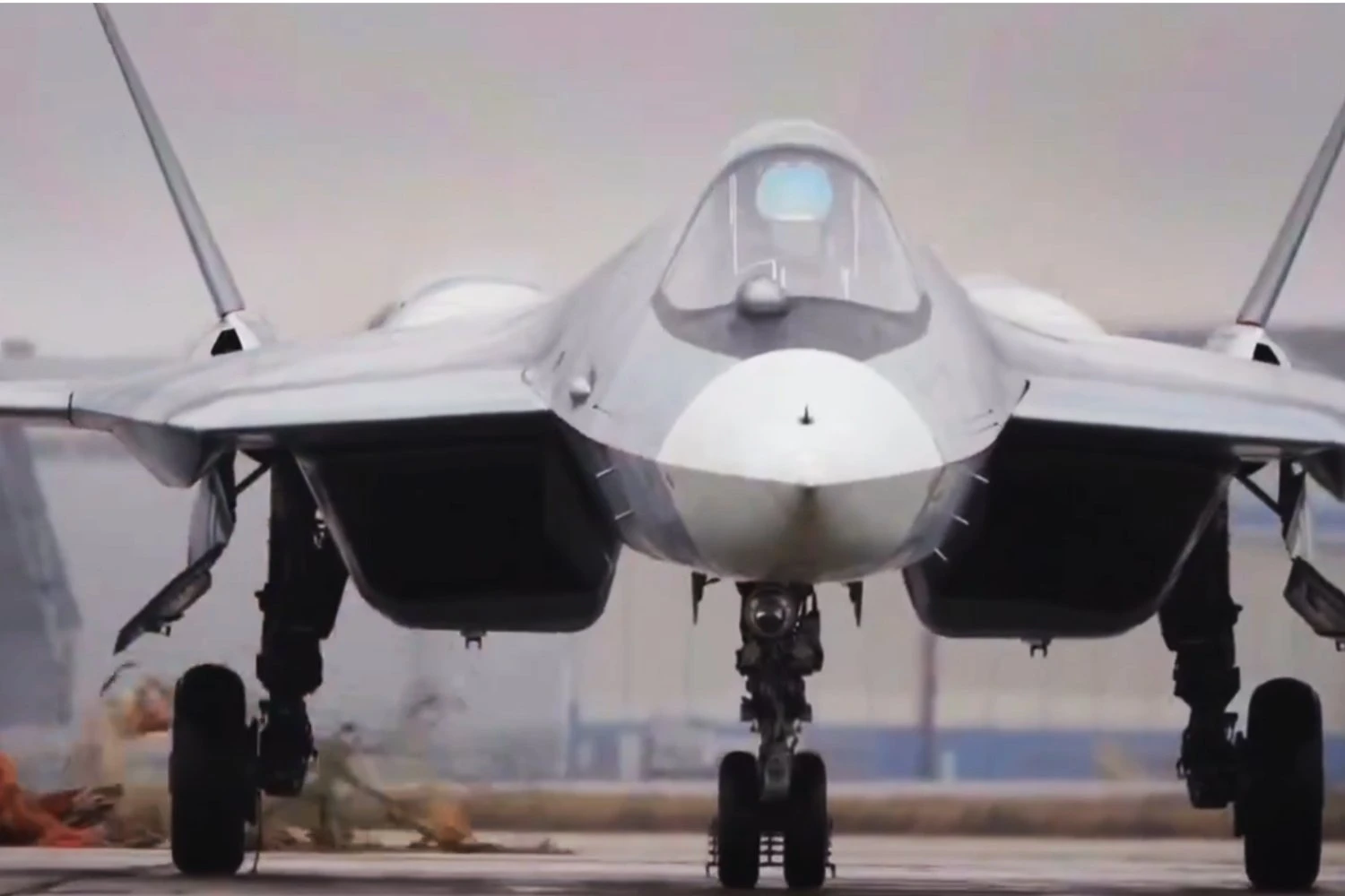 The Su-57 fighter with the new engine (UAC)