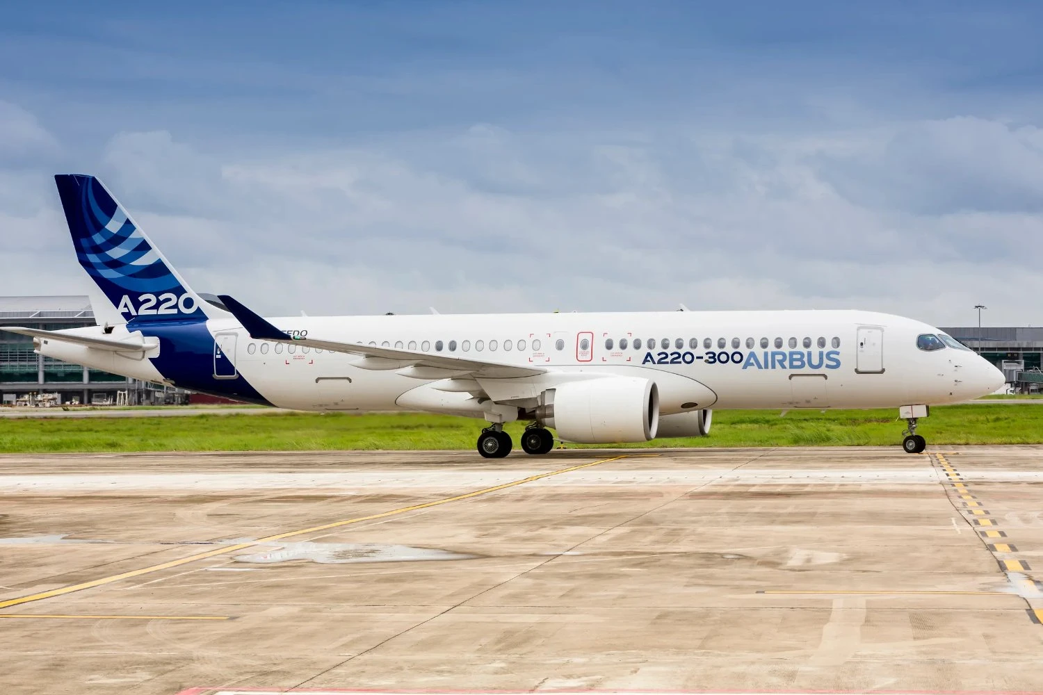 A220-300
