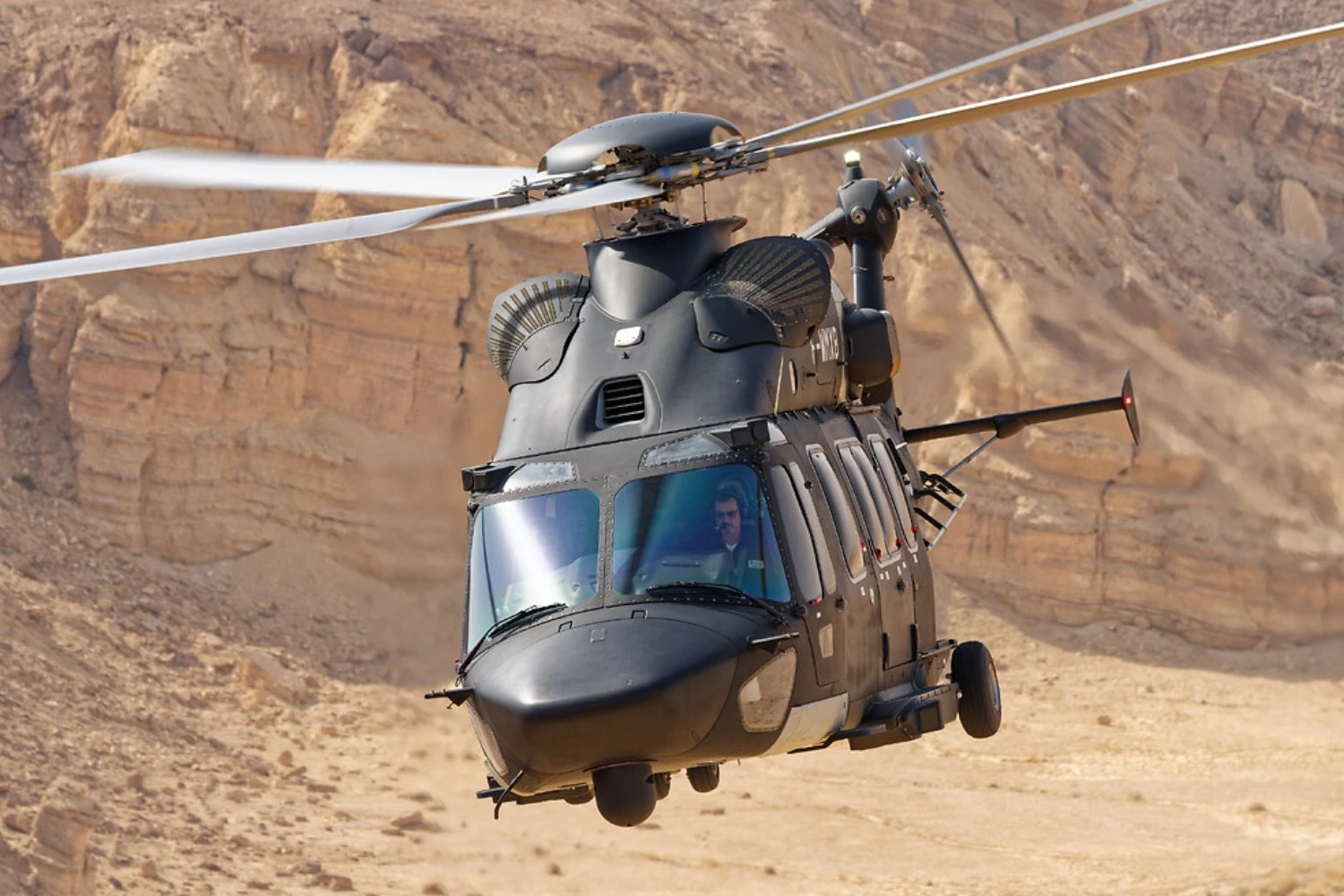 Ghana orders H175M, AC175, and ACH160 helicopters from Airbus
