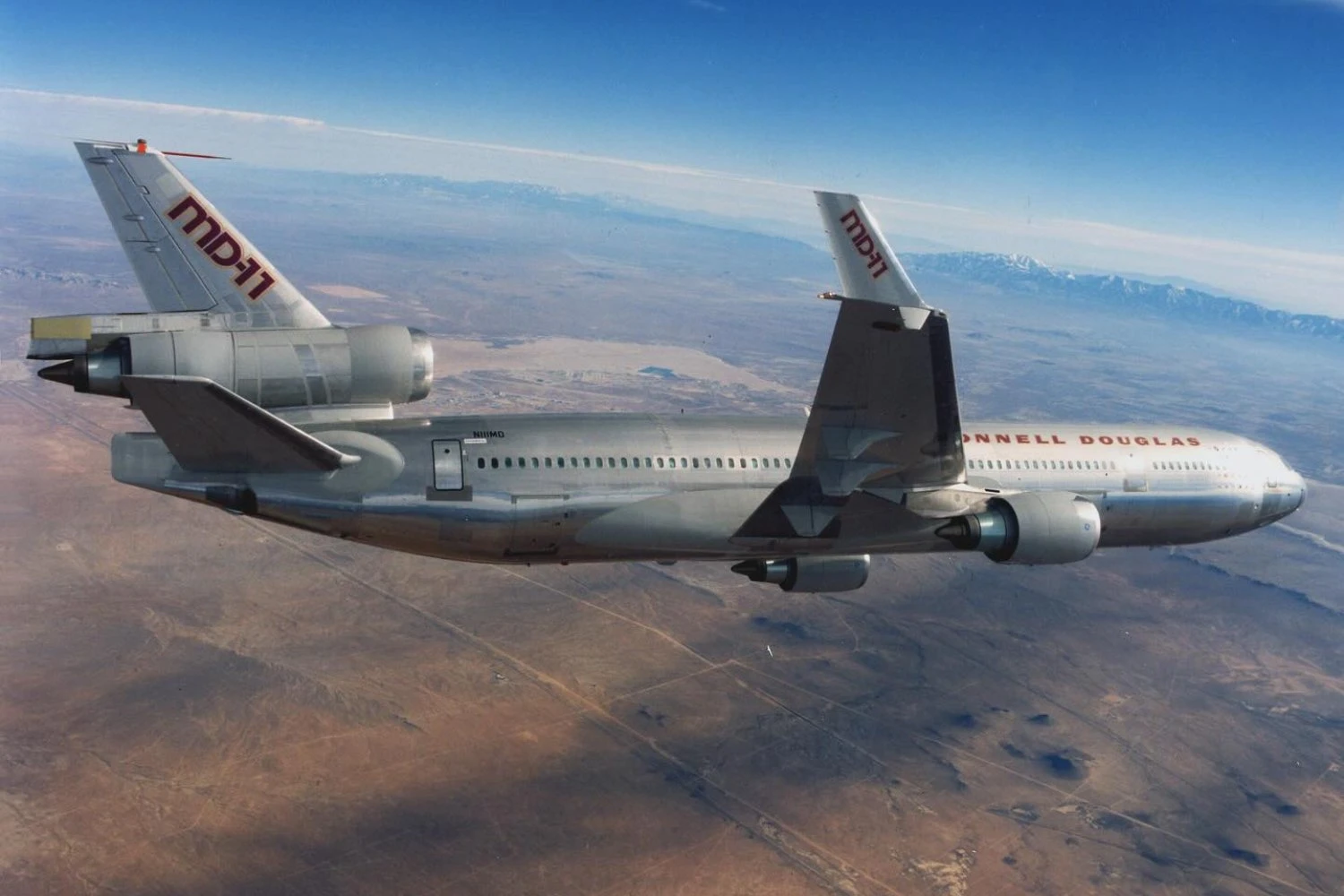 UPS crash casts doubt over future of aging MD-11 freighter