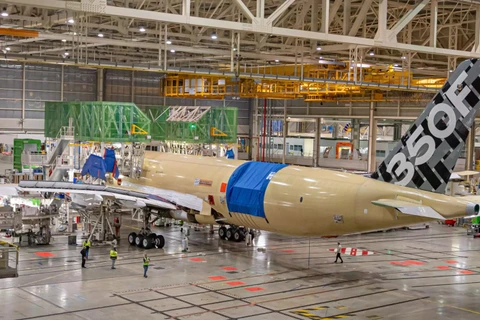 Airbus begins ground testing campaign for A350F cargo systems