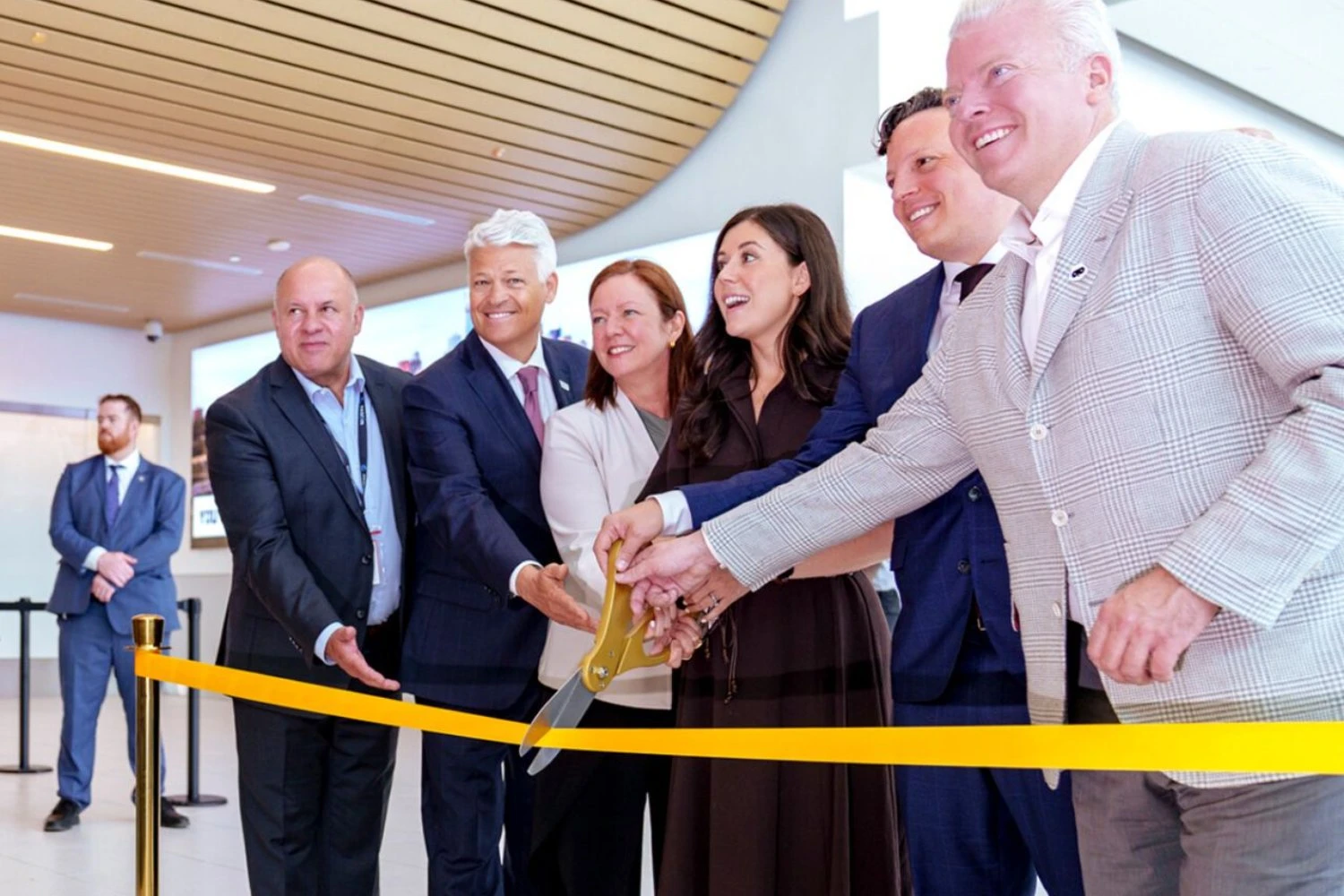 Montreal Metropolitan Airport new terminal