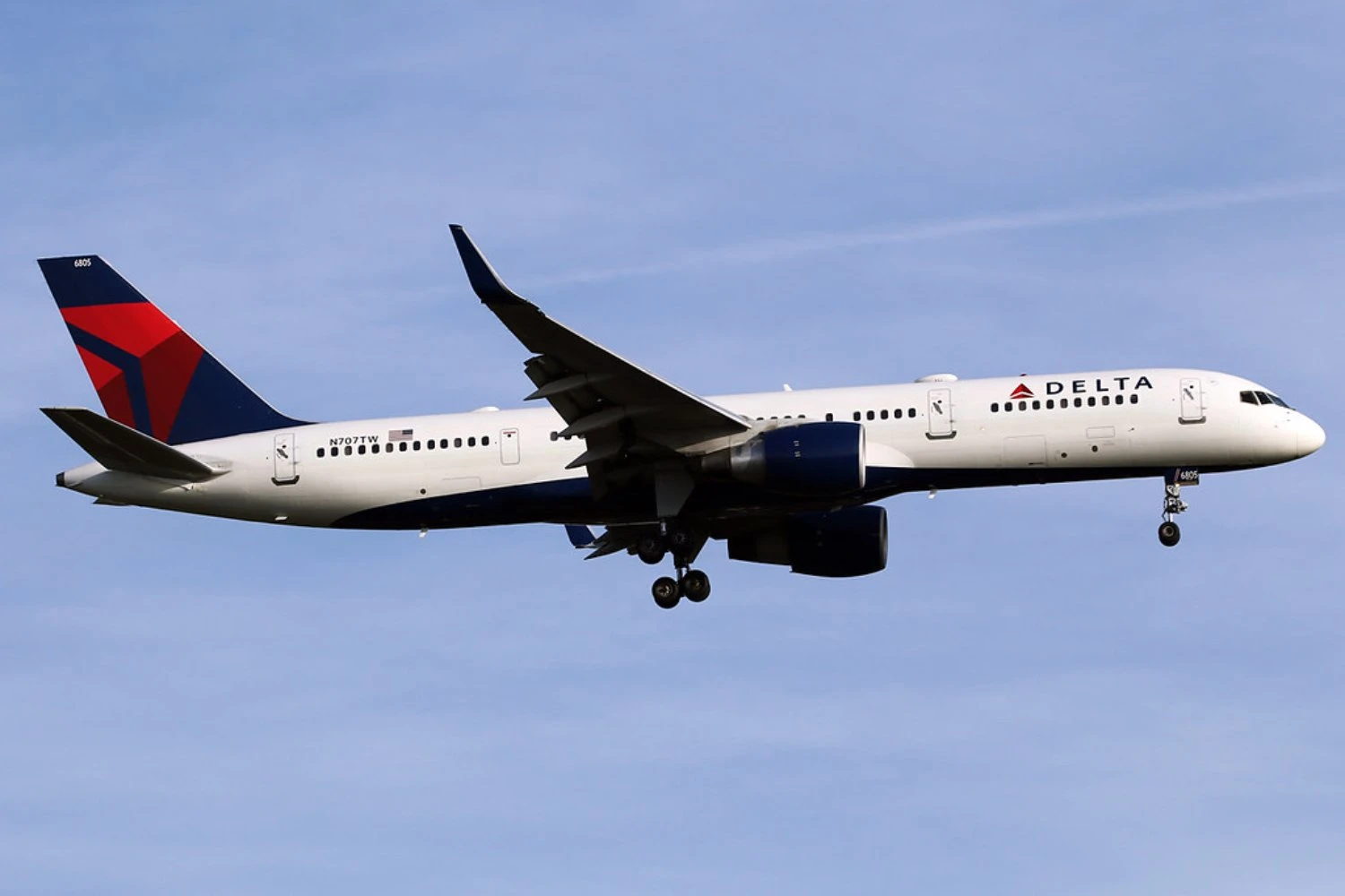 Delta Boeing 757-200 N707TW | JEROEN STROES AVIATION PHOTOGRAPHY