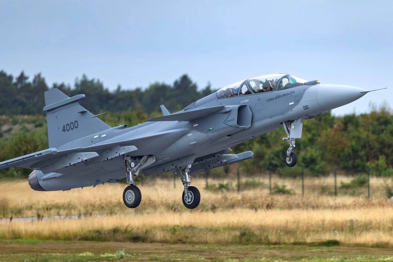 Gripen F maiden flight