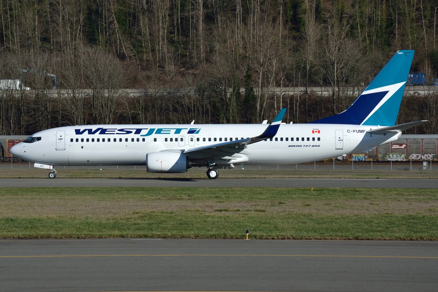 WestJet Boeing 737-800 | DREWSKI2112