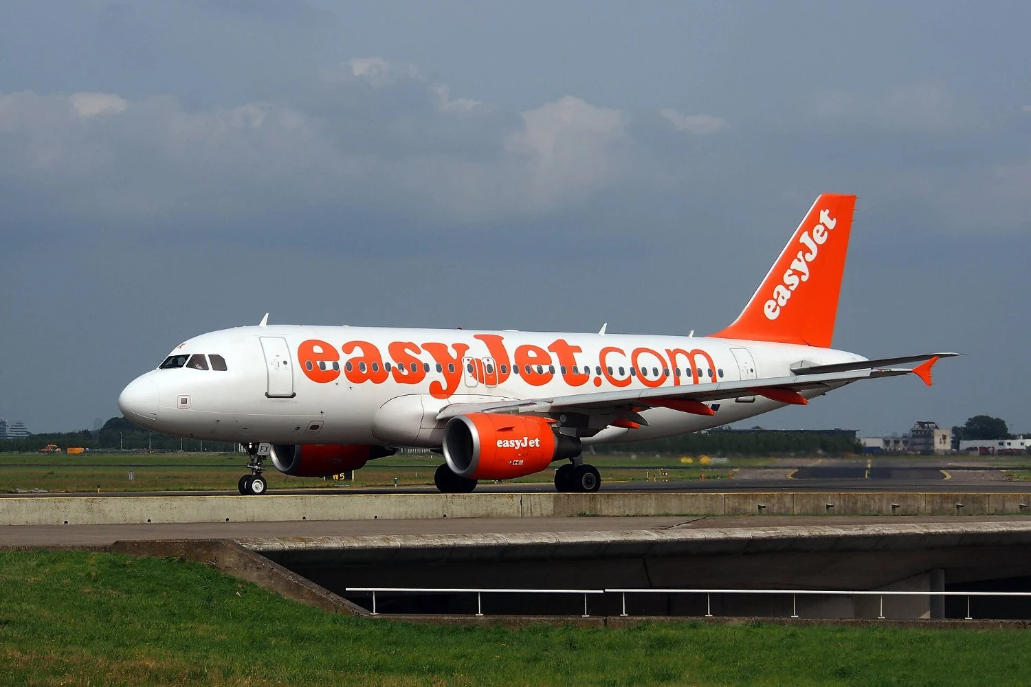 Former easyJet A319 G-EZFX