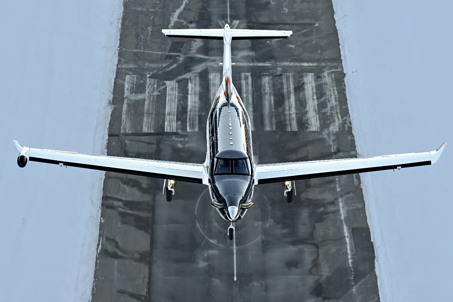 Pilatus PC-12 PRO | PILATUS