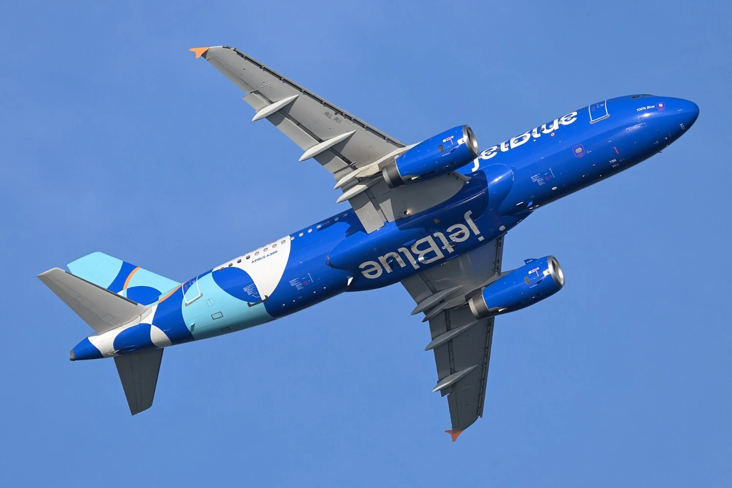 JetBlue Airways Airbus A320 N796JB | 4300STREETCAR
