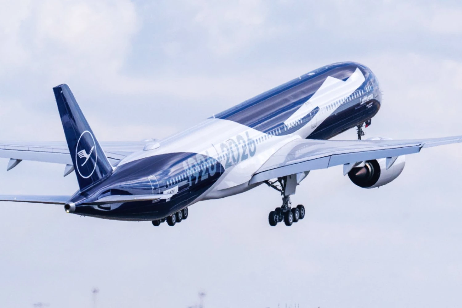 Lufthansa Airbus A350-1000 D-AIFA