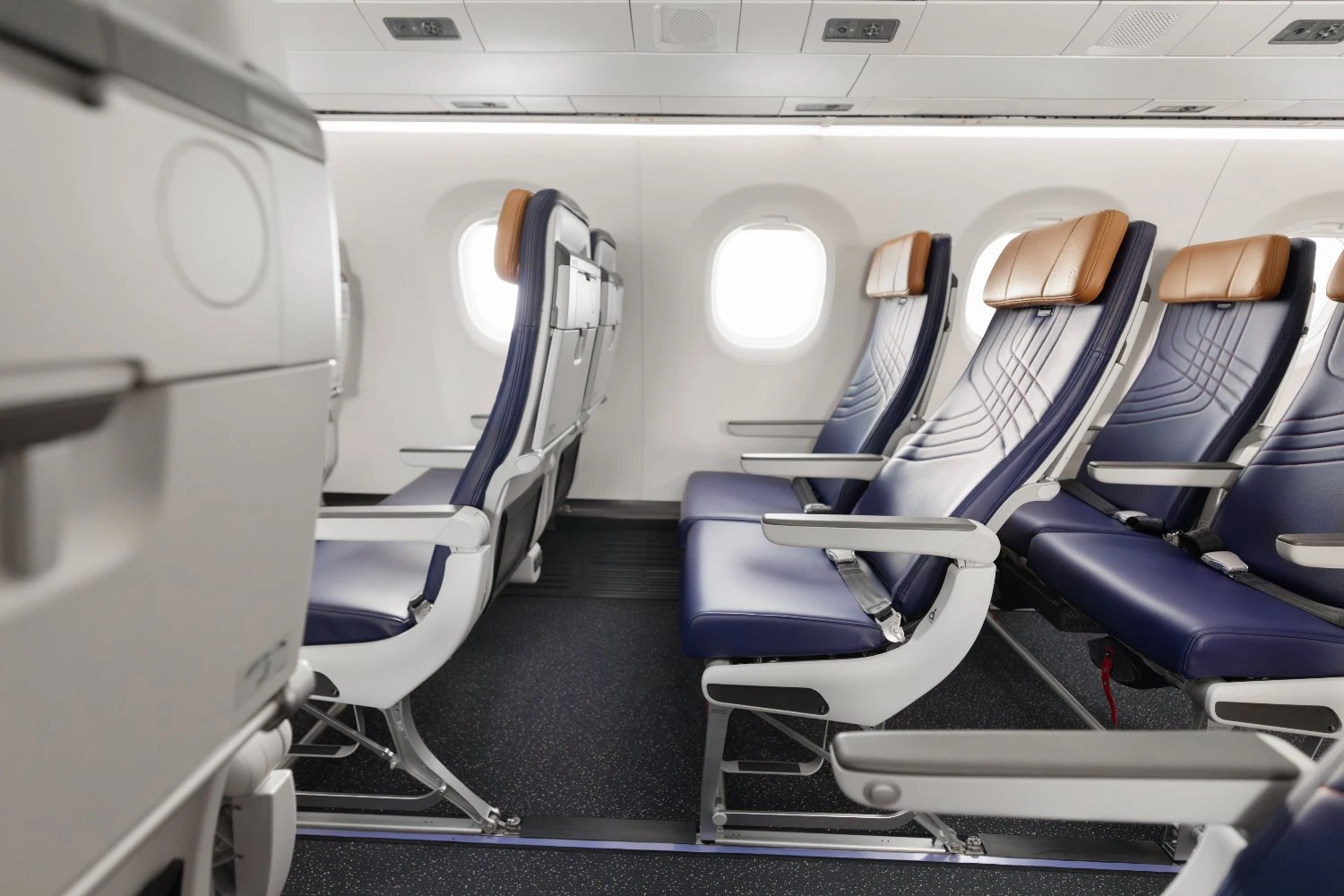 LATAM first E195-E2