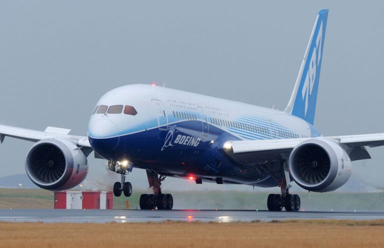 Boeing admits studying a 787 freighter - Air Data News