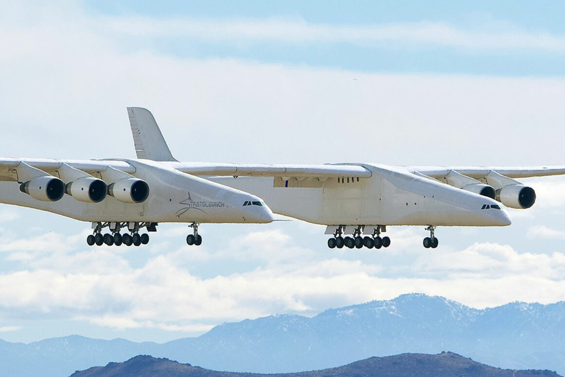 Stratolaunch 'Roc' performs first flight with retracted landing gear ...