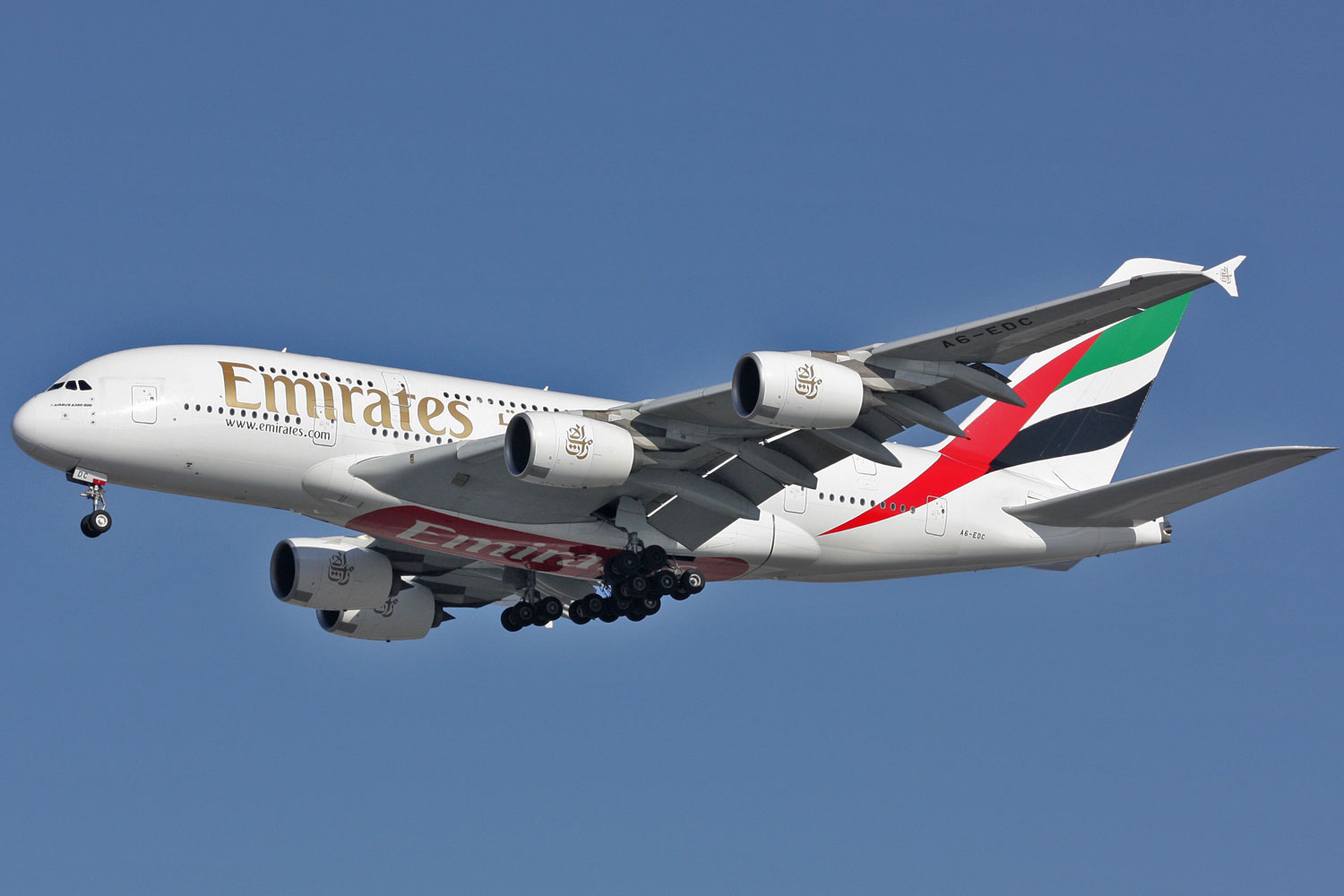 Emirates Airline acquires Airbus A380 for a bargain - Air Data News