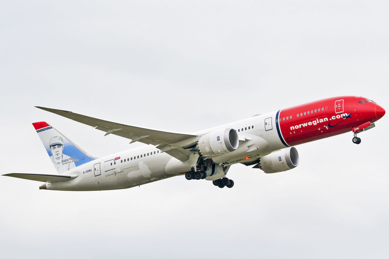 Latam Takes Delivery Of A New Boeing 787 Plans To Reach 37 Aircraft By The End Year Air Data News