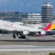 Asiana Airlines Boeing 747-400