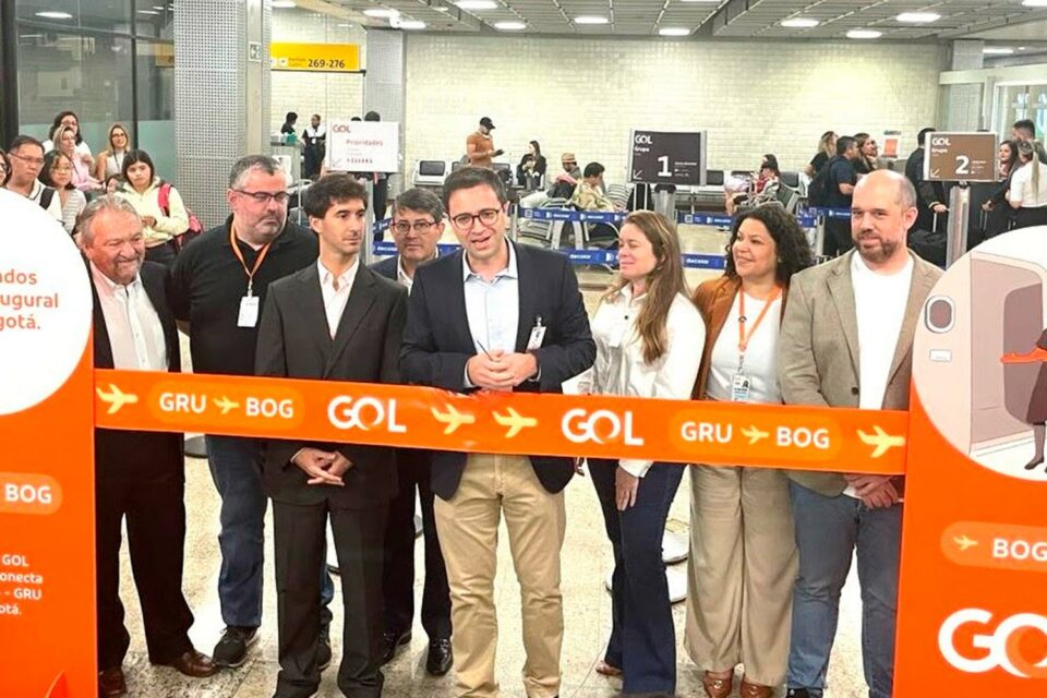 Inauguration ceremony of the Gol flight between São Paulo and Bogota